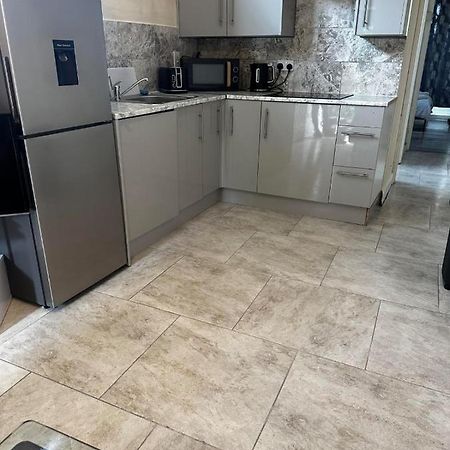 Bloomsbury Apartments - Edgware London Ngoại thất bức ảnh