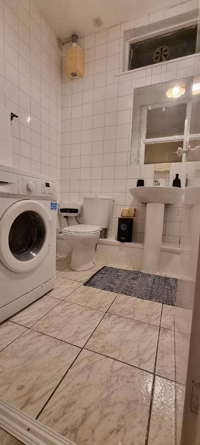 Bloomsbury Apartments - Edgware London Ngoại thất bức ảnh